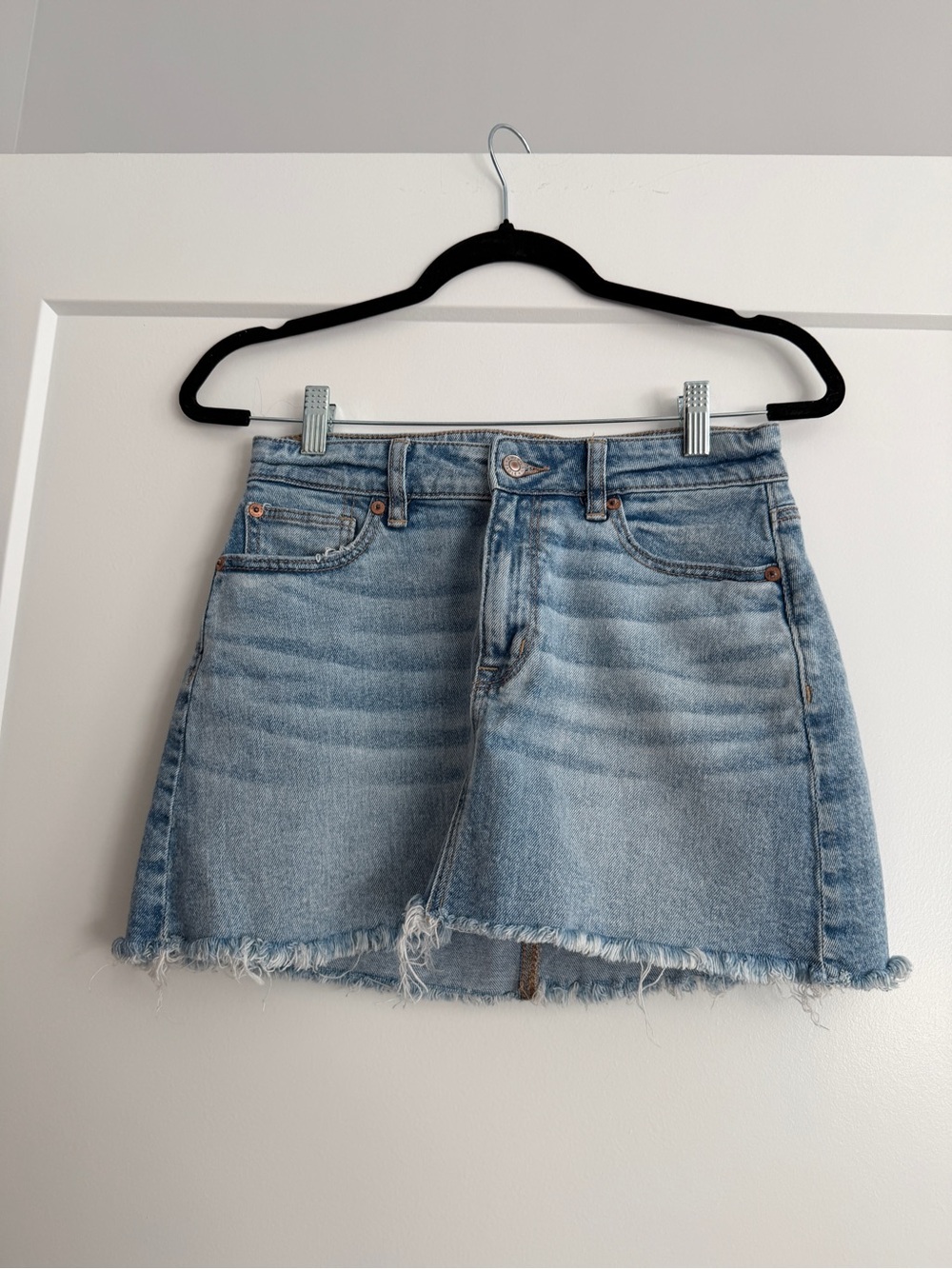 American Eagle Outfitters Light Wash Denim Mini Skirt - Light Blue